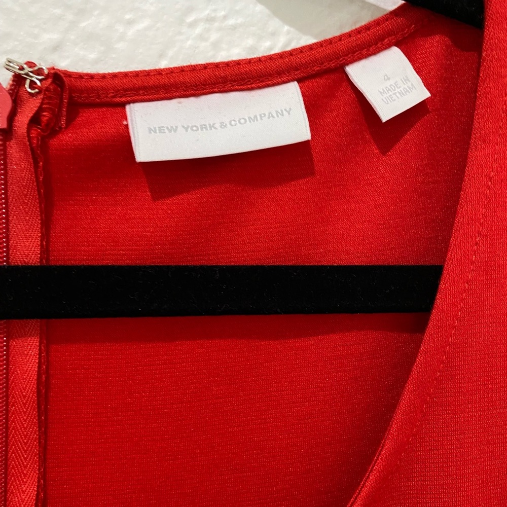 PRICE ⬇️ 
NewYork & Company - Red Dress - size 4 - - Picture 7 of 7